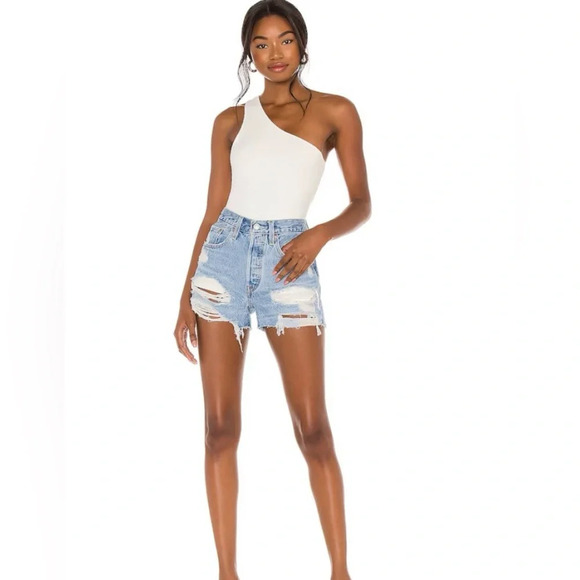 Levi’s Women’s 501 Jean Shorts Denim Ripped Button Fly Size W28 Faded Blue - Picture 2 of 13